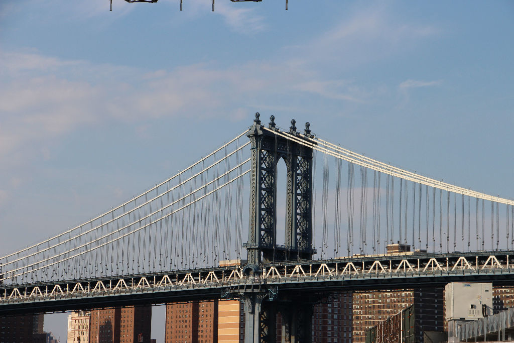 Bonus Shot of the Manhattan Bridge Tower | © Winston R. Milling 2015